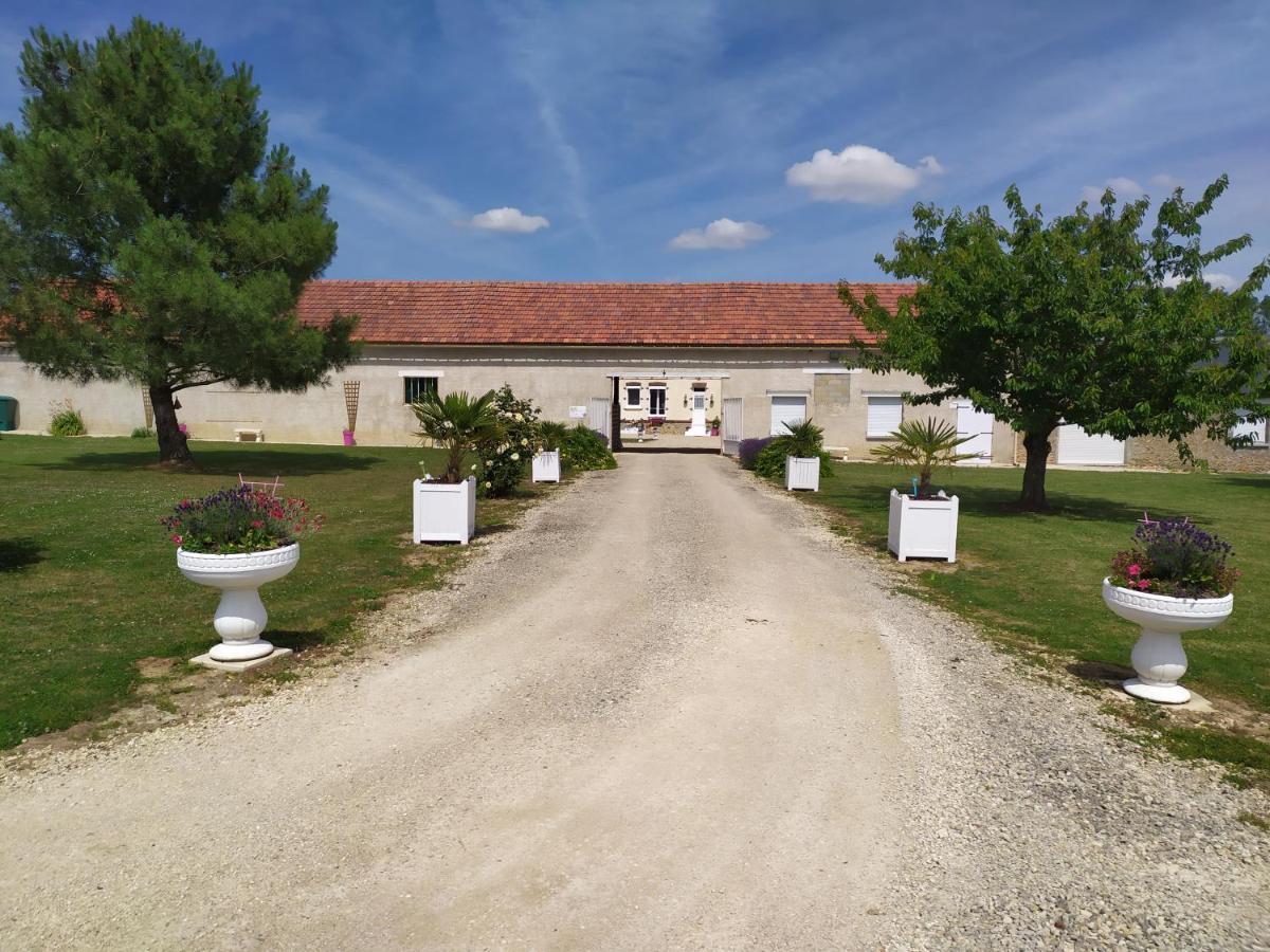 Gite De La Petite Forge Clevilliers Dış mekan fotoğraf