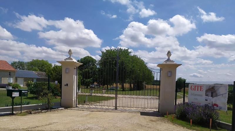 Gite De La Petite Forge Clevilliers Dış mekan fotoğraf